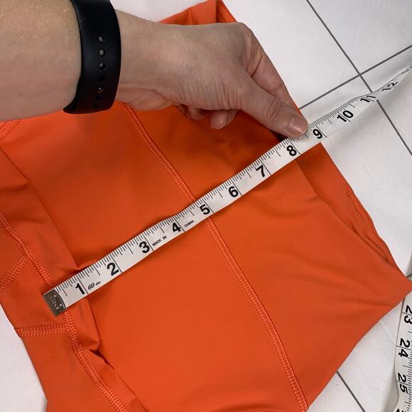Lululemon Leggings Womens 2 Orange Cropped Capri Mesh Athletic Active Gym Run - Picture 8 of 10